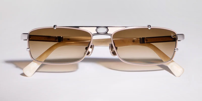 Brunello Cuccinelli Paloma titanium solglasögon – Silver / Panama
